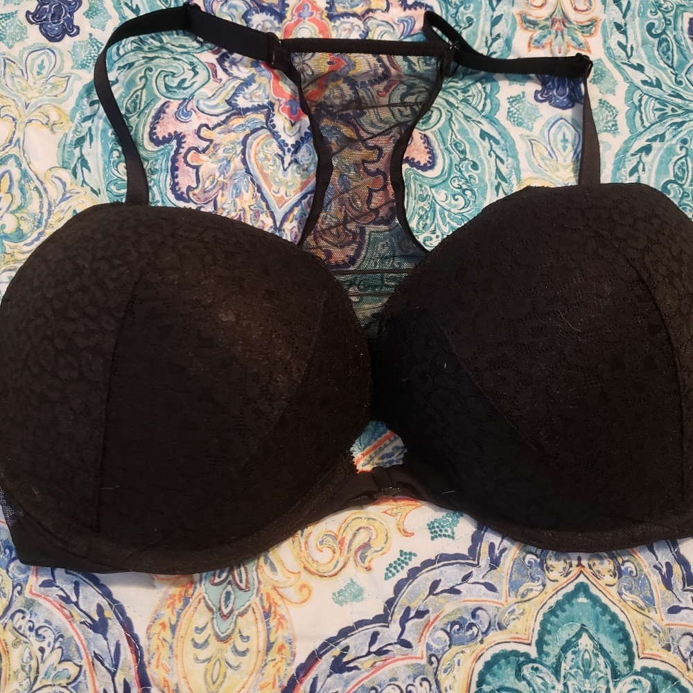 Black lace plunge push up bra